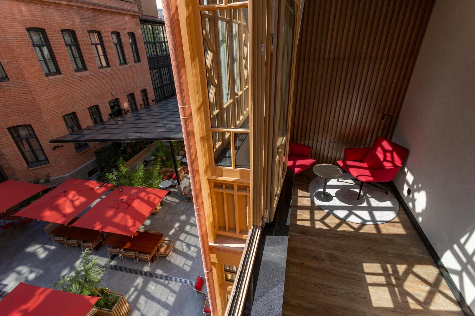 Radisson Red Tbilisi Hotel ห้อง รูปภาพ
