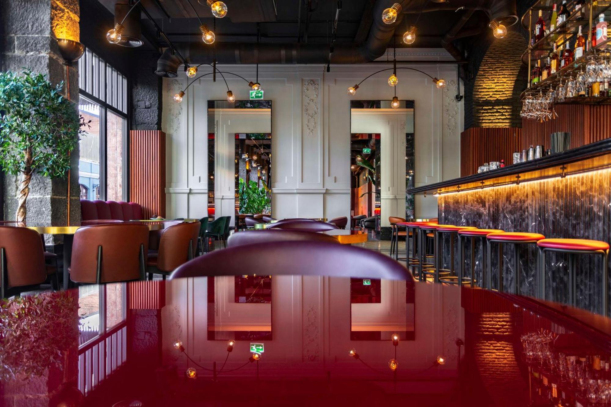 Radisson Red Tbilisi Hotel ภายนอก รูปภาพ