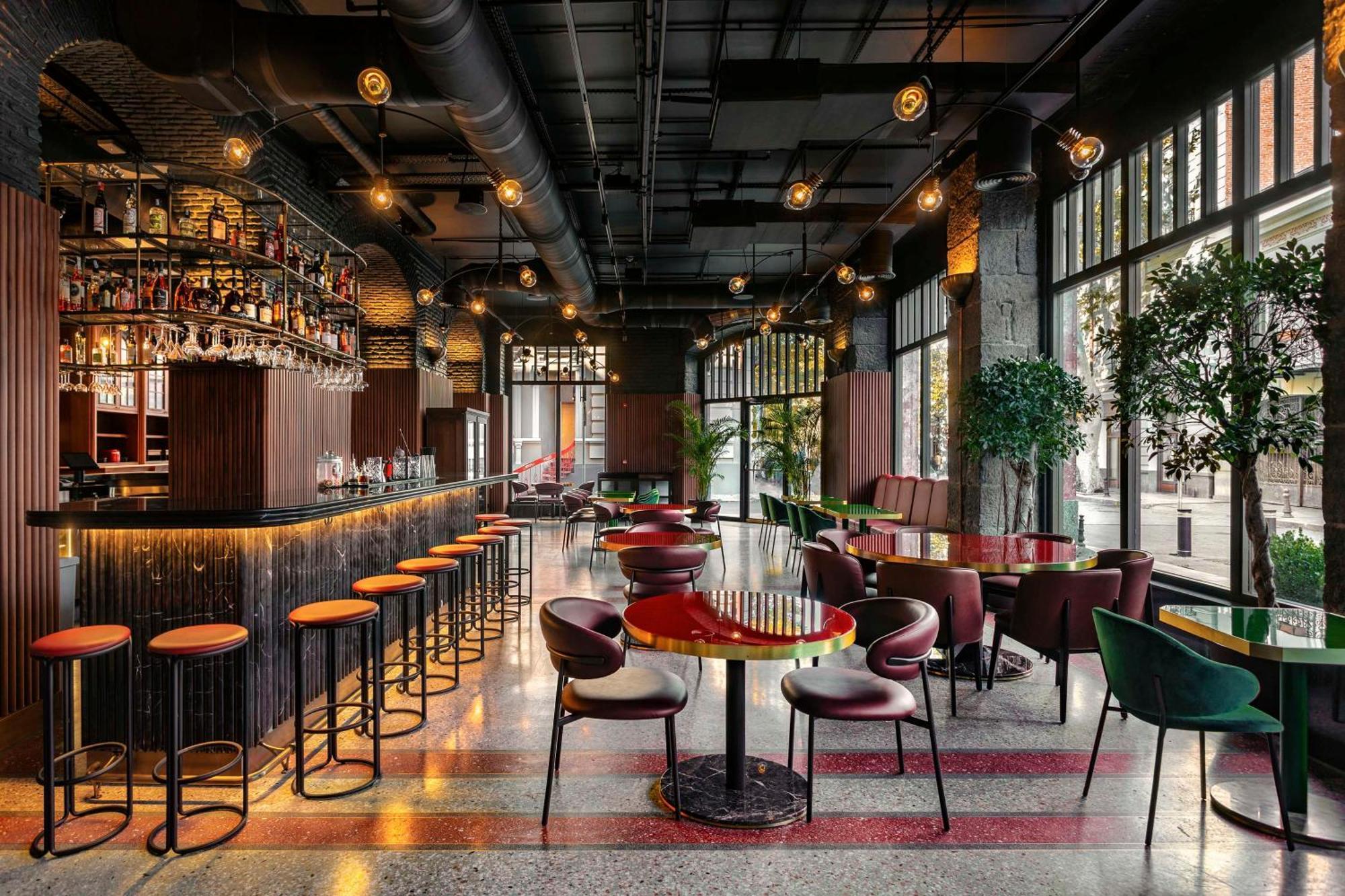 Radisson Red Tbilisi Hotel ภายนอก รูปภาพ