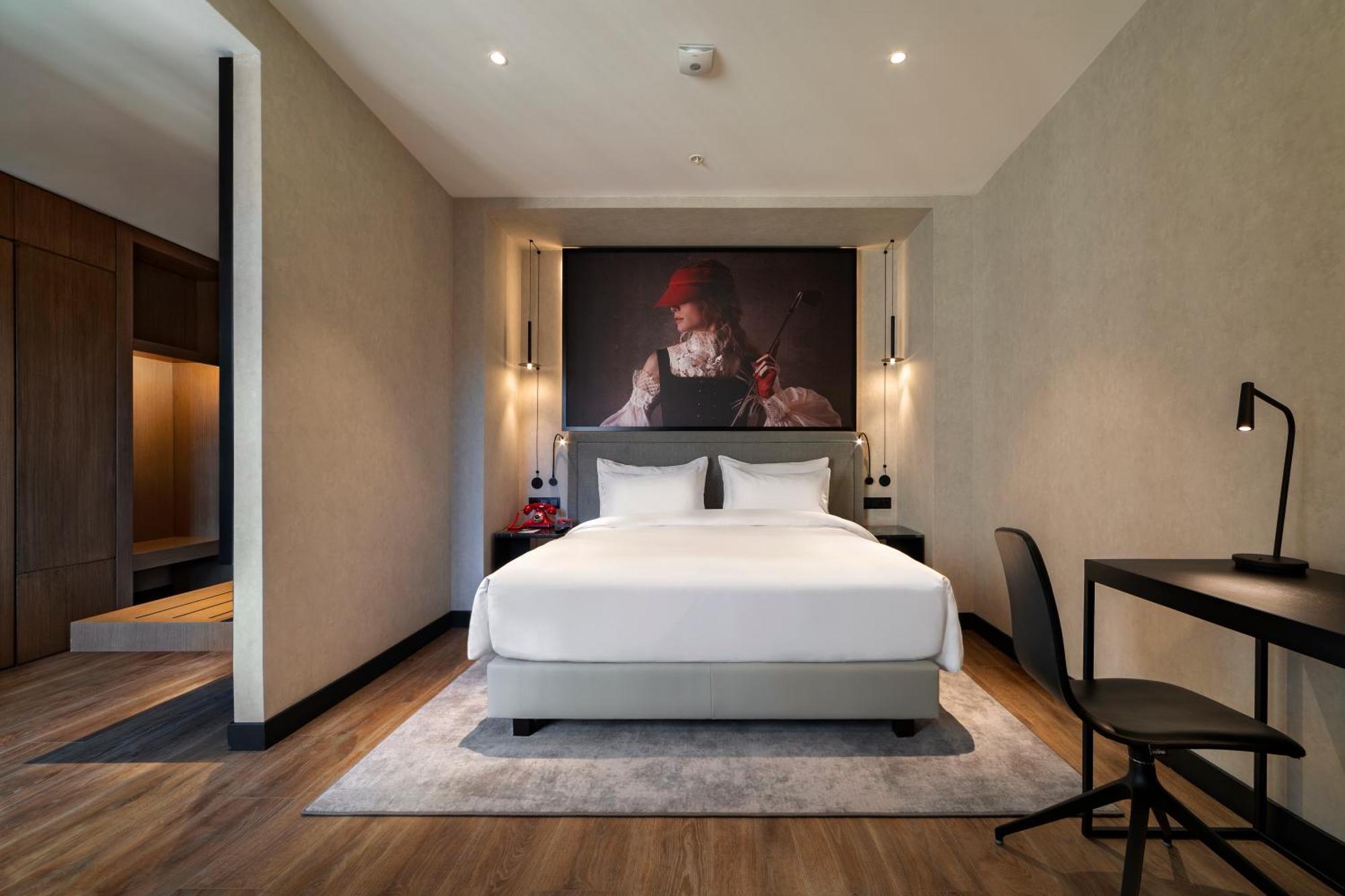 Radisson Red Tbilisi Hotel ภายนอก รูปภาพ