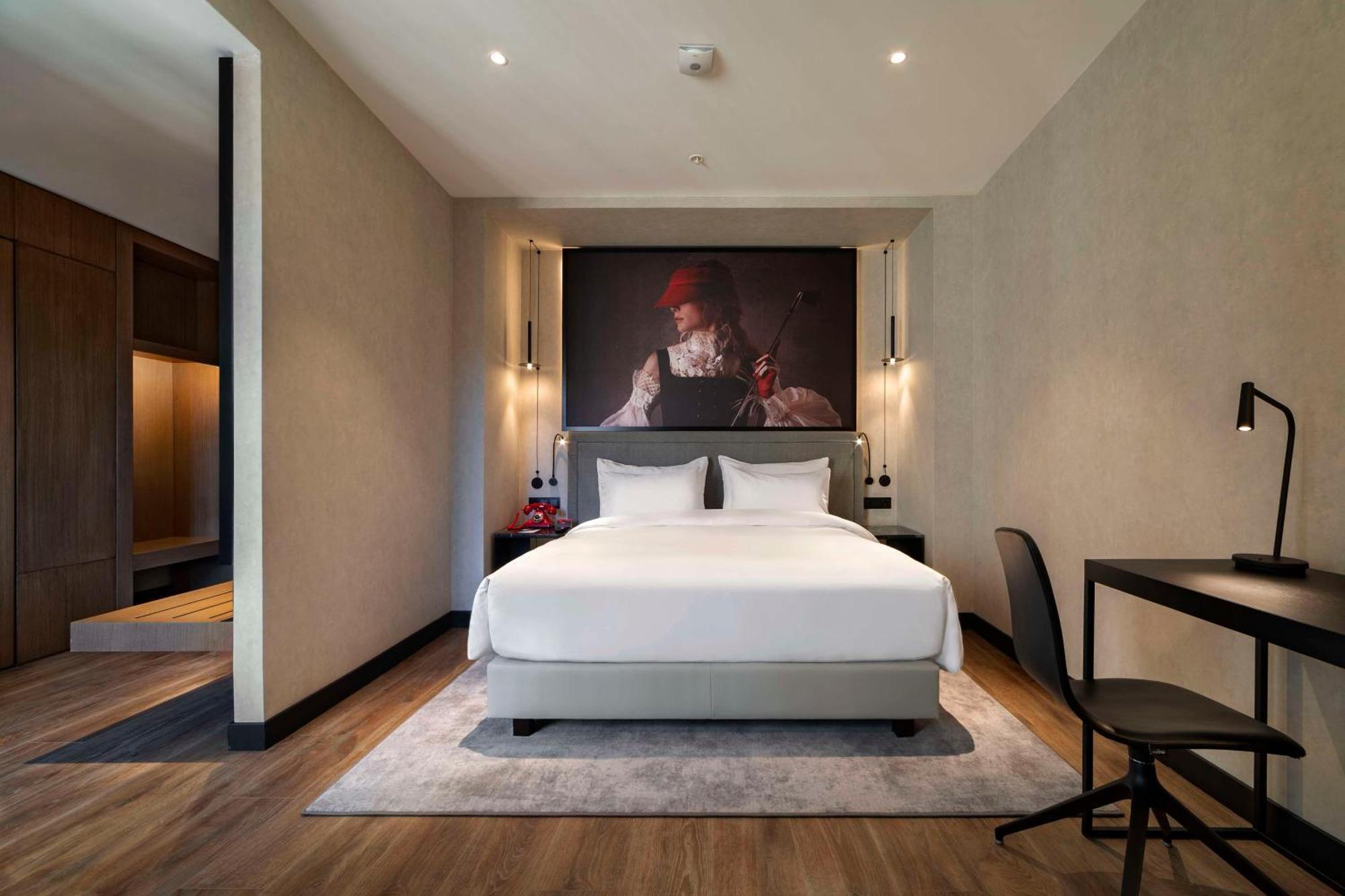 Radisson Red Tbilisi Hotel ภายนอก รูปภาพ